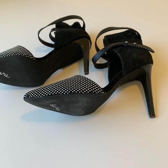 Joe’s Laney Studded Ankle Wrap Heels Size 8.5 - Picture 4 of 6